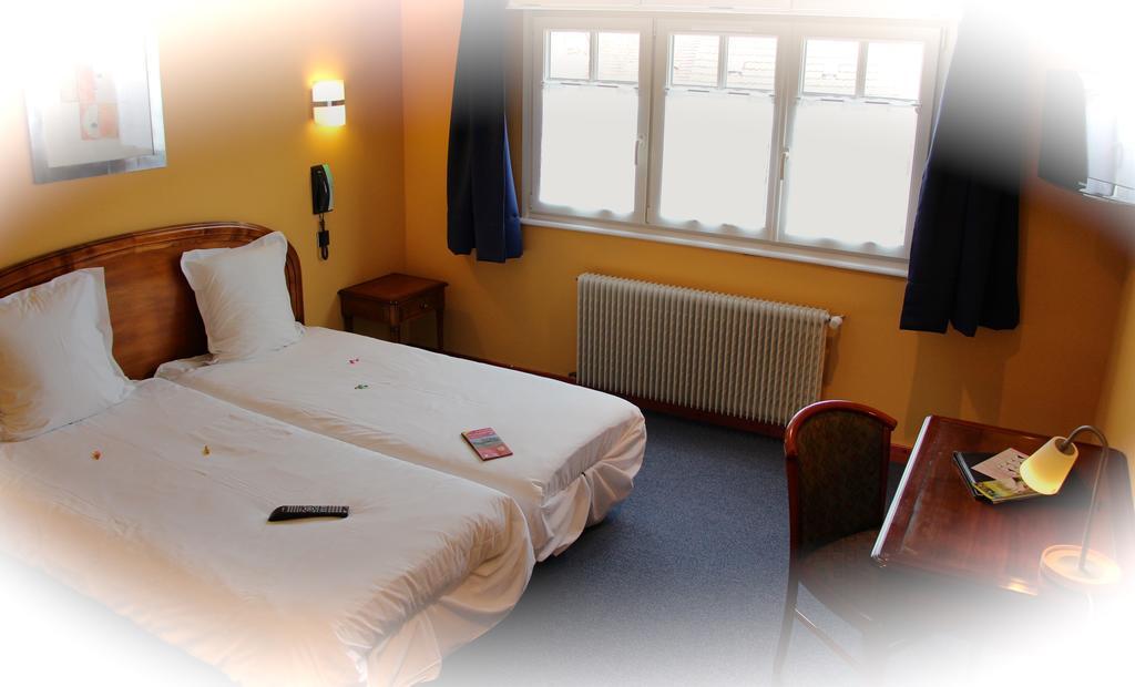 Hotel Restaurant La Cigogne Munster  Rom bilde