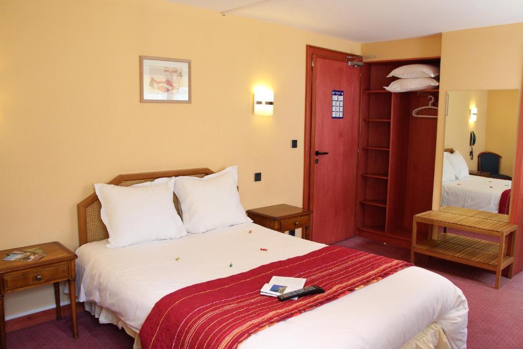 Hotel Restaurant La Cigogne Munster  Rom bilde