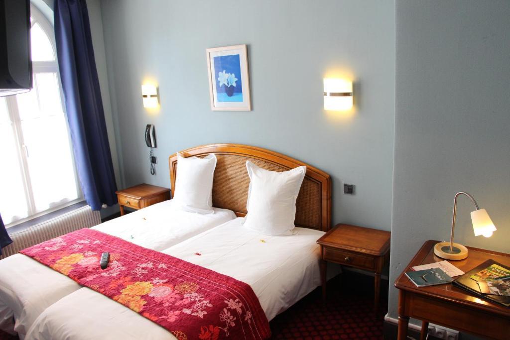 Hotel Restaurant La Cigogne Munster  Rom bilde